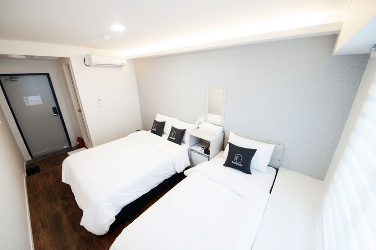 Bedroom 4, Seoul Grand Hostel Ewha Univ., Seodaemun