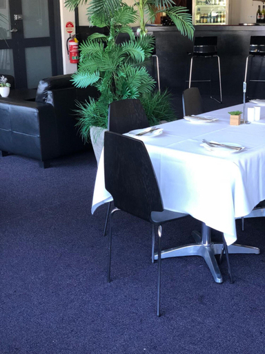 Food & Drinks 5, Adelaide Airport Motel, Adelaide