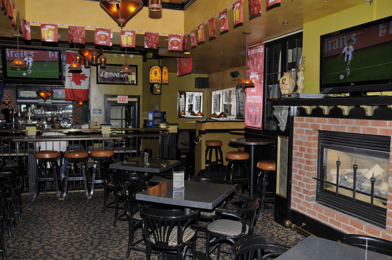 Food & Drinks 5, Days Inn by Wyndham Victoria Airport Sidney, Capital