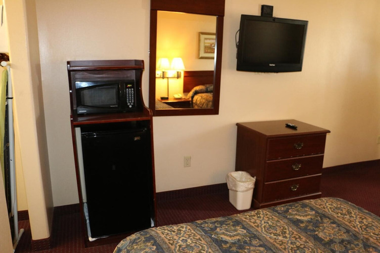 Others 3, Western Inn, Ascension