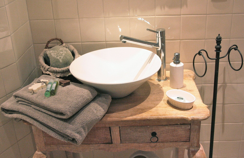 Bathroom, Chambre d'Hôtes La Villa Molina, Doubs