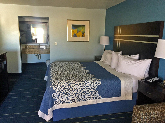 Bedroom 3, Americas Best Value Inn Bishop Kingsville, Nueces