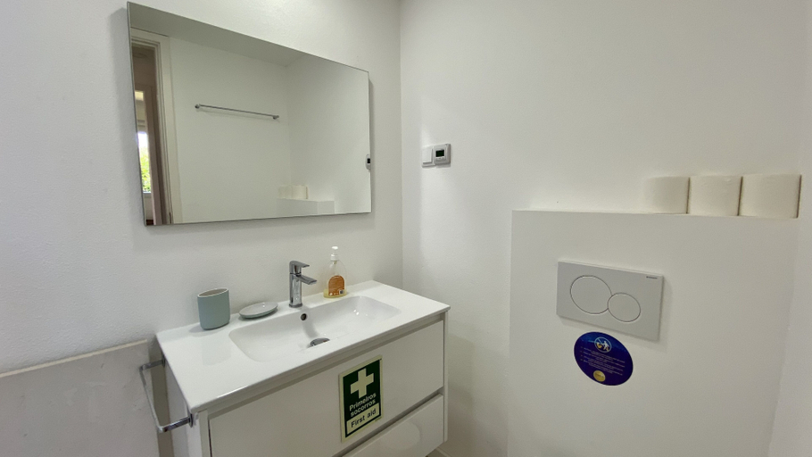 Bathroom 3, Galo CIP, Albufeira