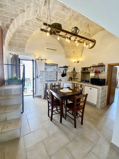 Food & Drinks 4, Belvedere With Huge Terrace - Ostuni Center, Brindisi