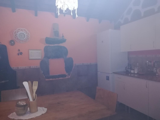 Others 5, Casa Mamánena, Las Palmas