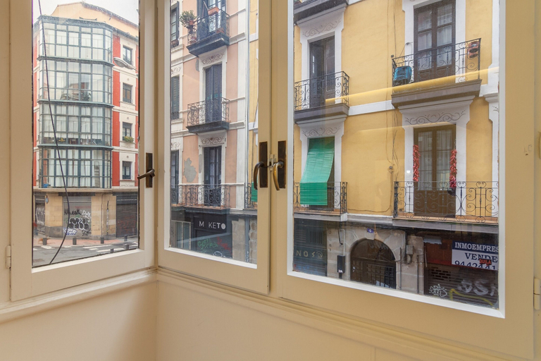 Others 4, Urban Apartament Bilbao la Vieja By Urban Hosts, Vizcaya