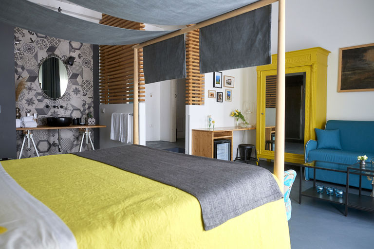 Bedroom 3, Curù, Trapani