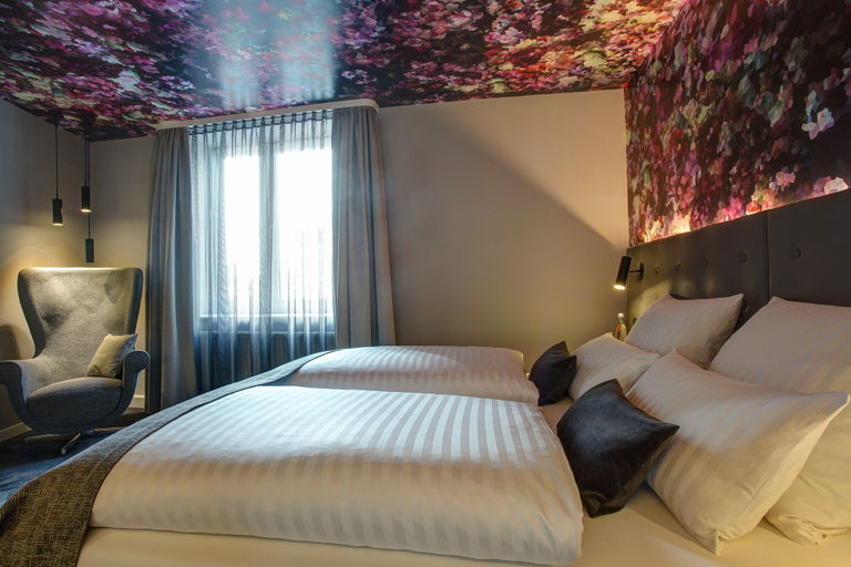 Bedroom 2, Vienna House Easy by Wyndham Hamburg, Hamburg