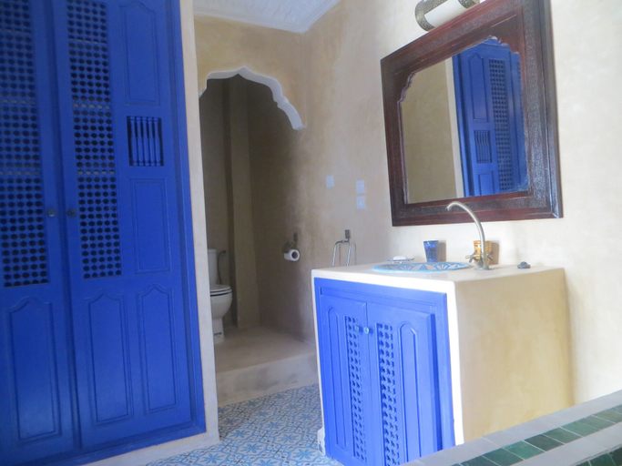 Bathroom 4, Riad Gloria, Essaouira