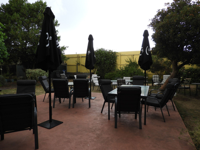 Food & Drinks 5, Somerset Caravan Park, Waratah/Wynyard - Pt A