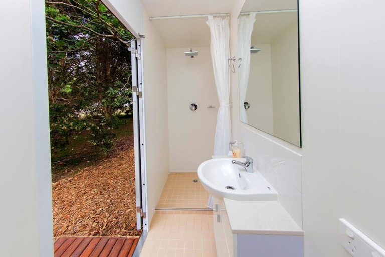 Bathroom 4, BIG4 Yarra Valley Park Lane Holiday Park, Yarra Ranges - North