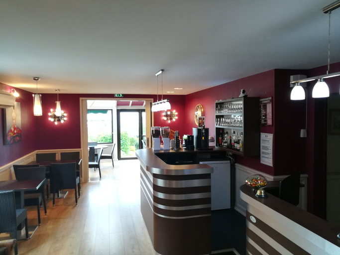 Food & Drinks 5, Contact Hôtel du Relais Thouars, Deux-Sèvres
