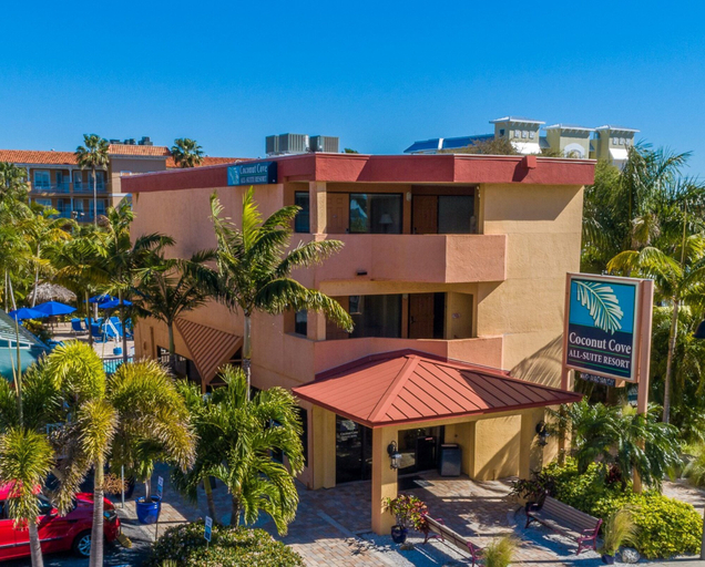 Exterior & Views 2, Coconut Cove All-Suite Hotel, Pinellas