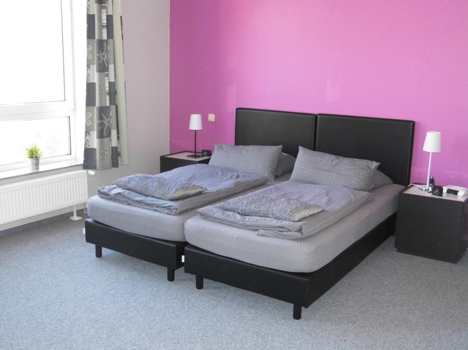 Bedroom 5, Hotel Dithmarscher Haus, Dithmarschen