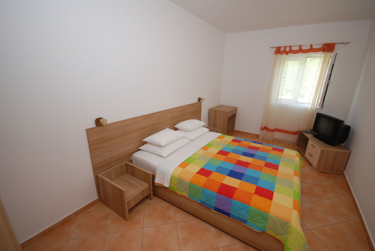 Bedroom 3, Springs apartments