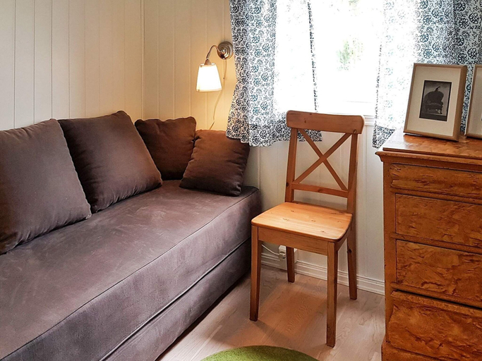 Others 5, 4 Person Holiday Home in Bjoa, Oelen