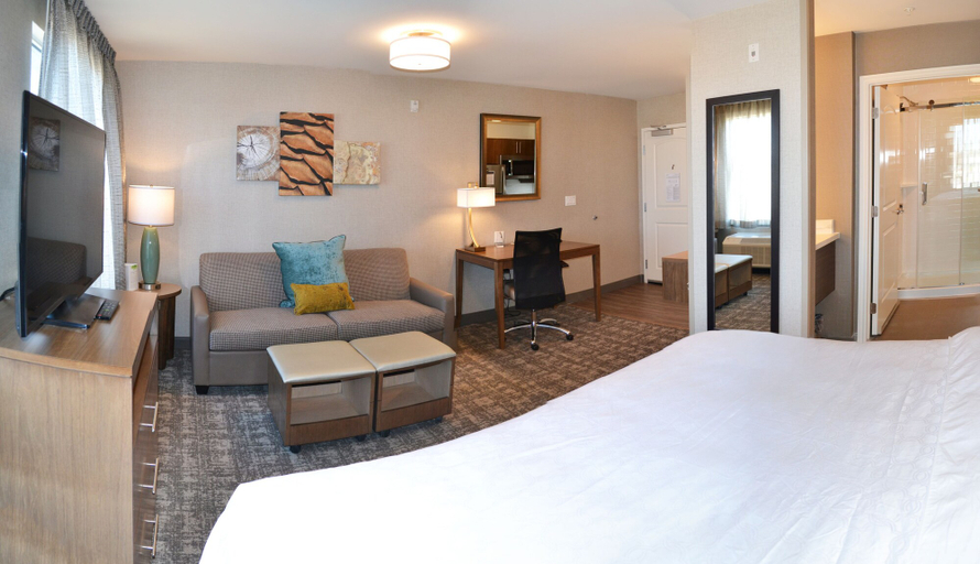 Bedroom 5, Staybridge Suites RED DEER NORTH, Division No. 8