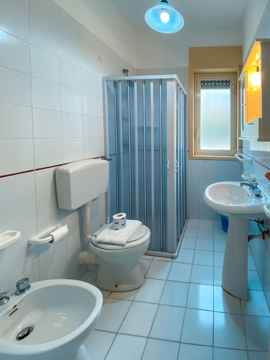 Bathroom, Residence Makauda Beach, Agrigento