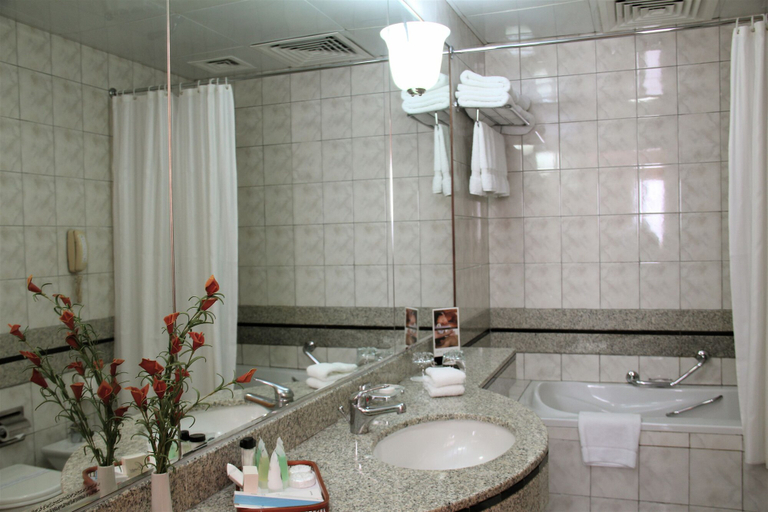 Bathroom 5, Capitol Hotel, Dubai