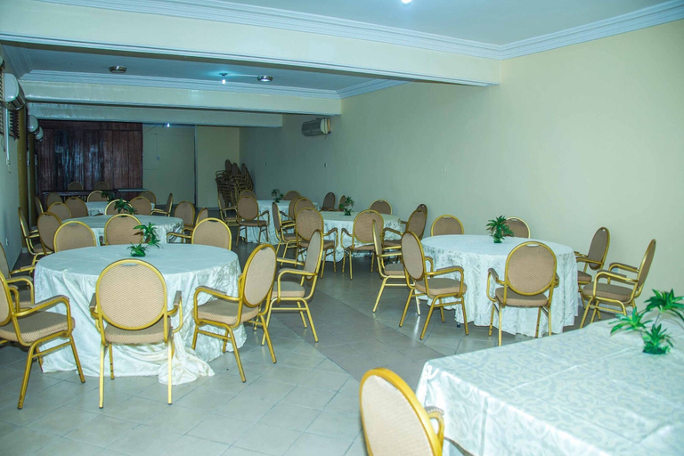 Food & Drinks 4, Muriela Hotels, Port Harcourt