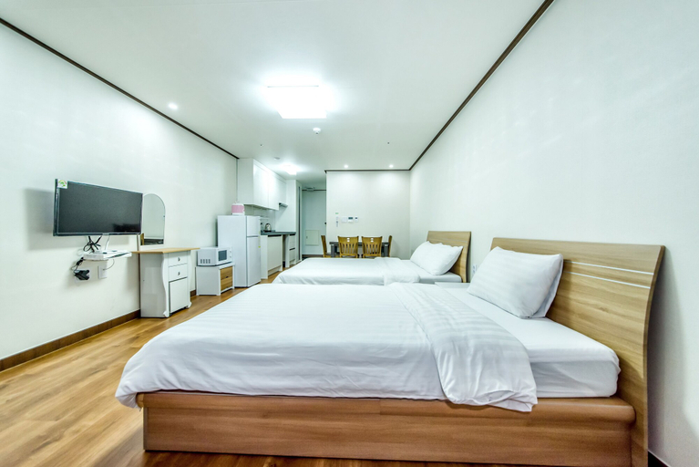 Bedroom 3, Rejina Pension, Seogwipo