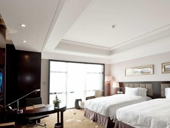 Bedroom 2, Howard Johnson Shipu Plaza Ningbo, Ningbo