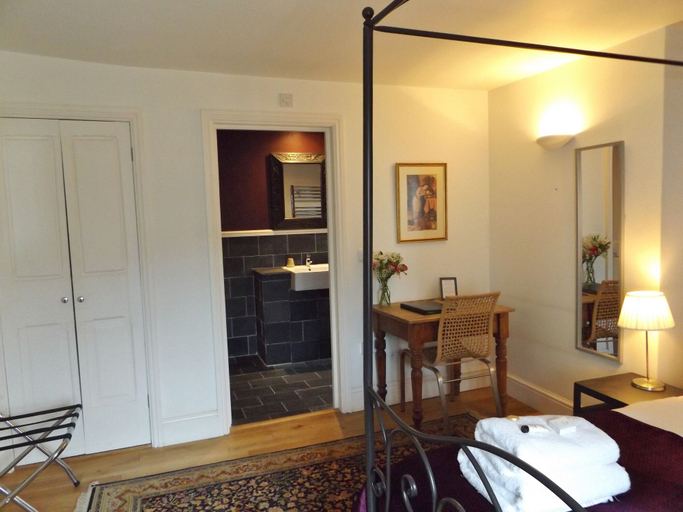 Bedroom 2, The Red Lion, Devon