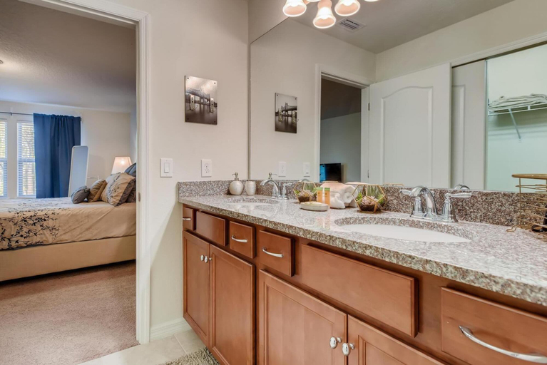 Bathroom 3, 8843 GC - Windsor at Westside - Luxury 5 Beds Townhome, Osceola