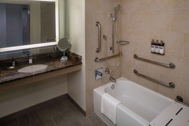 Bathroom 5, Hyatt Regency Jacksonville, Duval