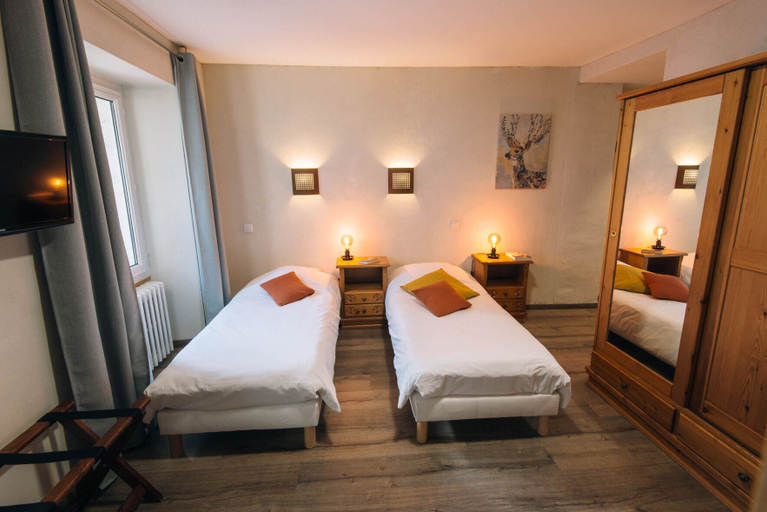 Bedroom 2, Chalet de Lanza, Hautes-Alpes