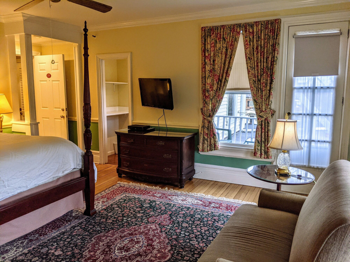 Bedroom 4, Stanton House Inn, Fairfield