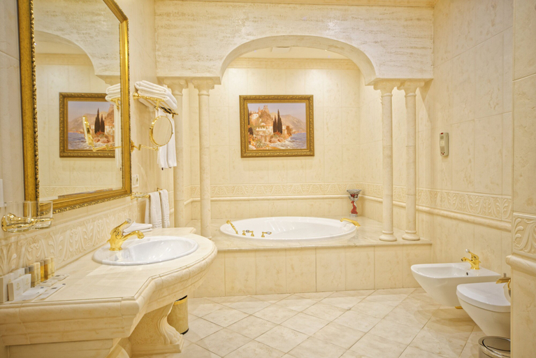Bathroom 5, Villa Le Premier - Maestro, Odes'ka
