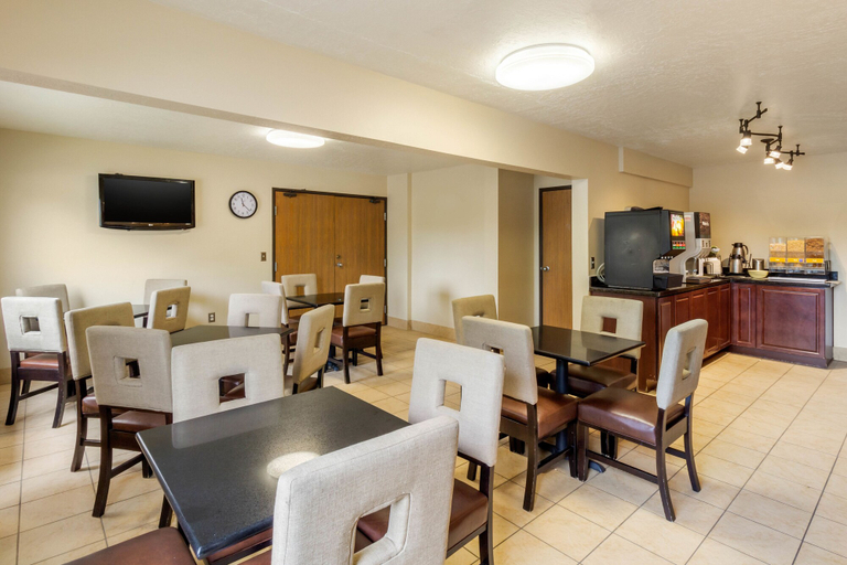Others 4, Quality Inn Logan near University, Cache