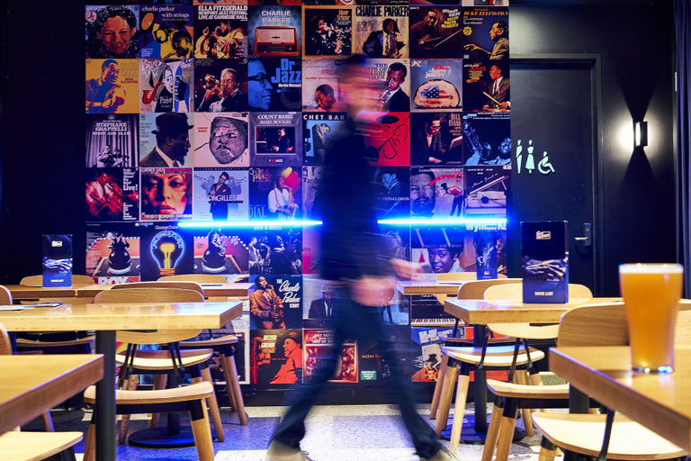 Food & Drinks 5, Avani Melbourne Jazz Corner Residences, Melbourne