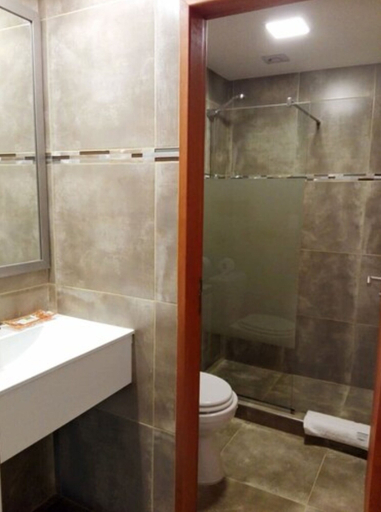 Bathroom 4, Posada y Cabañas El Barranco, Lago Argentino