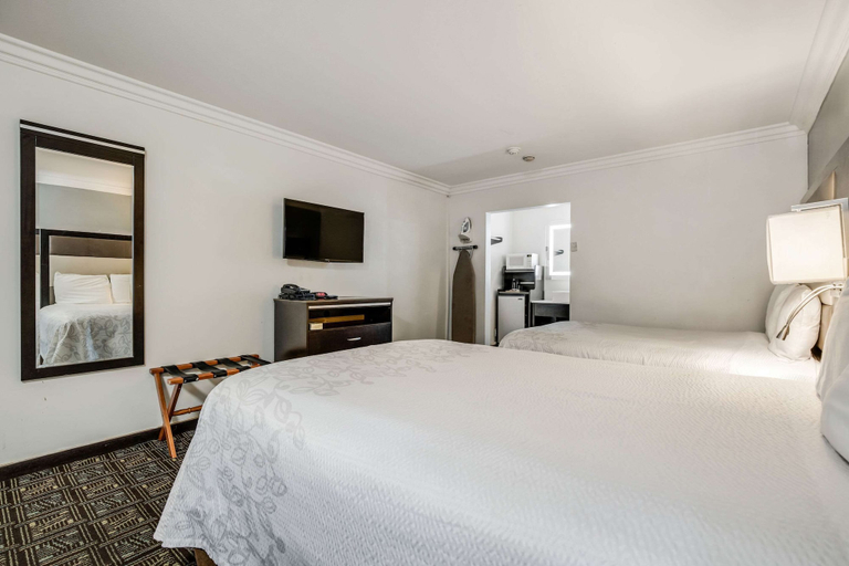 Bedroom 3, Rodeway Inn Old Town Temecula, Riverside