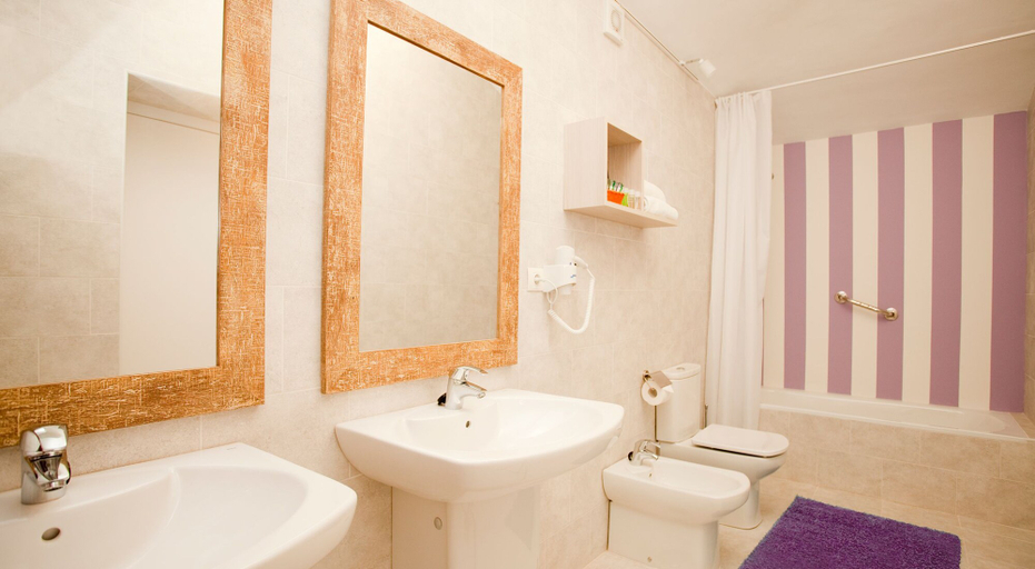 Bathroom 3, Hotel Boutique Isla de Tabarca, Alicante