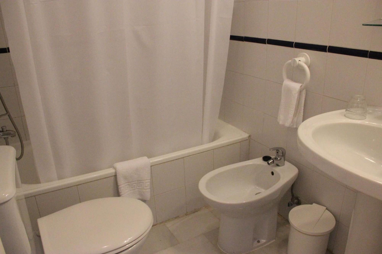 Bathroom 3, Interpass Golf Playa Country Club, Huelva