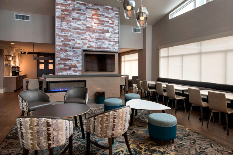 Food & Drinks 1, Residence Inn by Marriott Lancaster, Lancaster