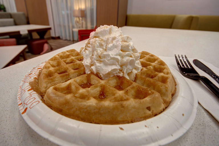 Food & Drinks 5, Hampton Inn & Suites Ontario Rancho Cucamonga, San Bernardino