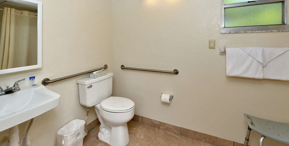 Bathroom 4, Americas Best Value Inn Bradenton Sarasota, Manatee