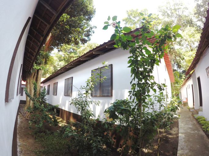 Exterior & Views 2, Perhentian Tivoli Inn, Besut