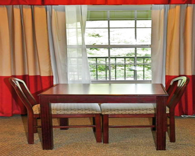 Others 4, Flagship Inn And Suites, New London