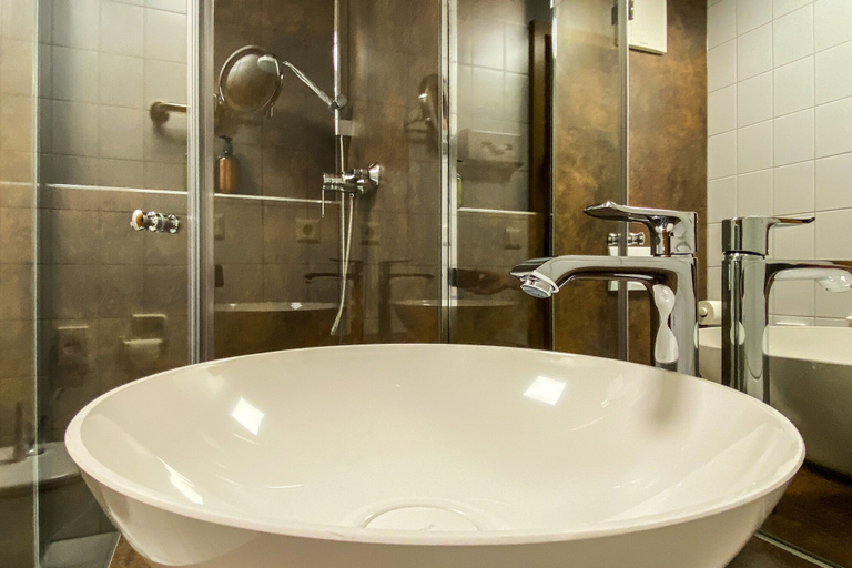 Bathroom 5, IMPULSIV Hotel & Sportresort, Lörrach