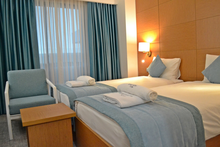 Bedroom 4, Tezmadra Hotel, Burhaniye