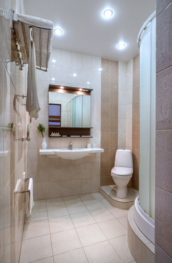 Bathroom 4, Hotel Chebotarev, Sochi gorsovet