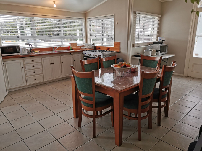 Food & Drinks 4, Regent Residential Villa, Whangarei