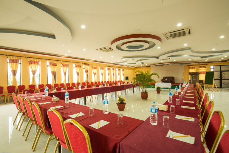 Business Facilities 4, Hotel Royal Safari, Narayani