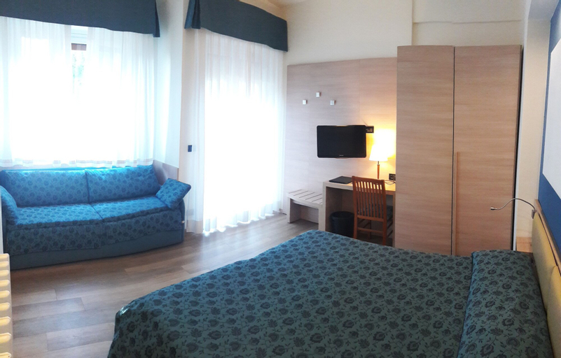 Bedroom 3, Hotel Esperia, Genova