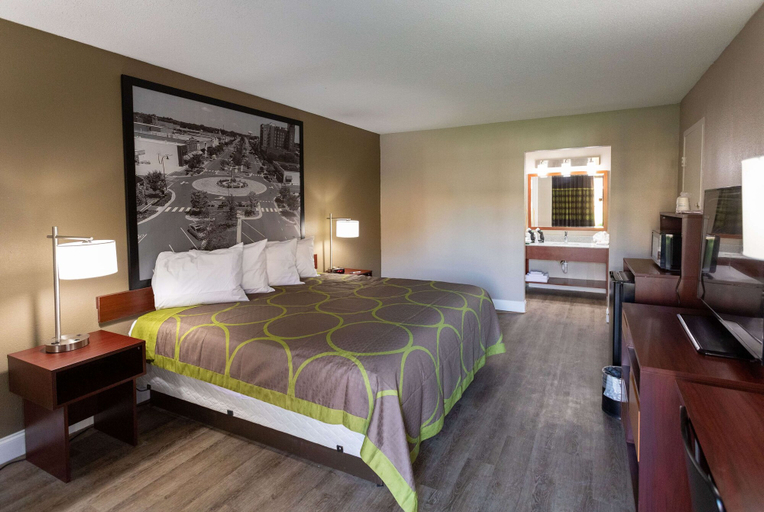 Bedroom 3, Super 8 by Wyndham Goldsboro, Wayne